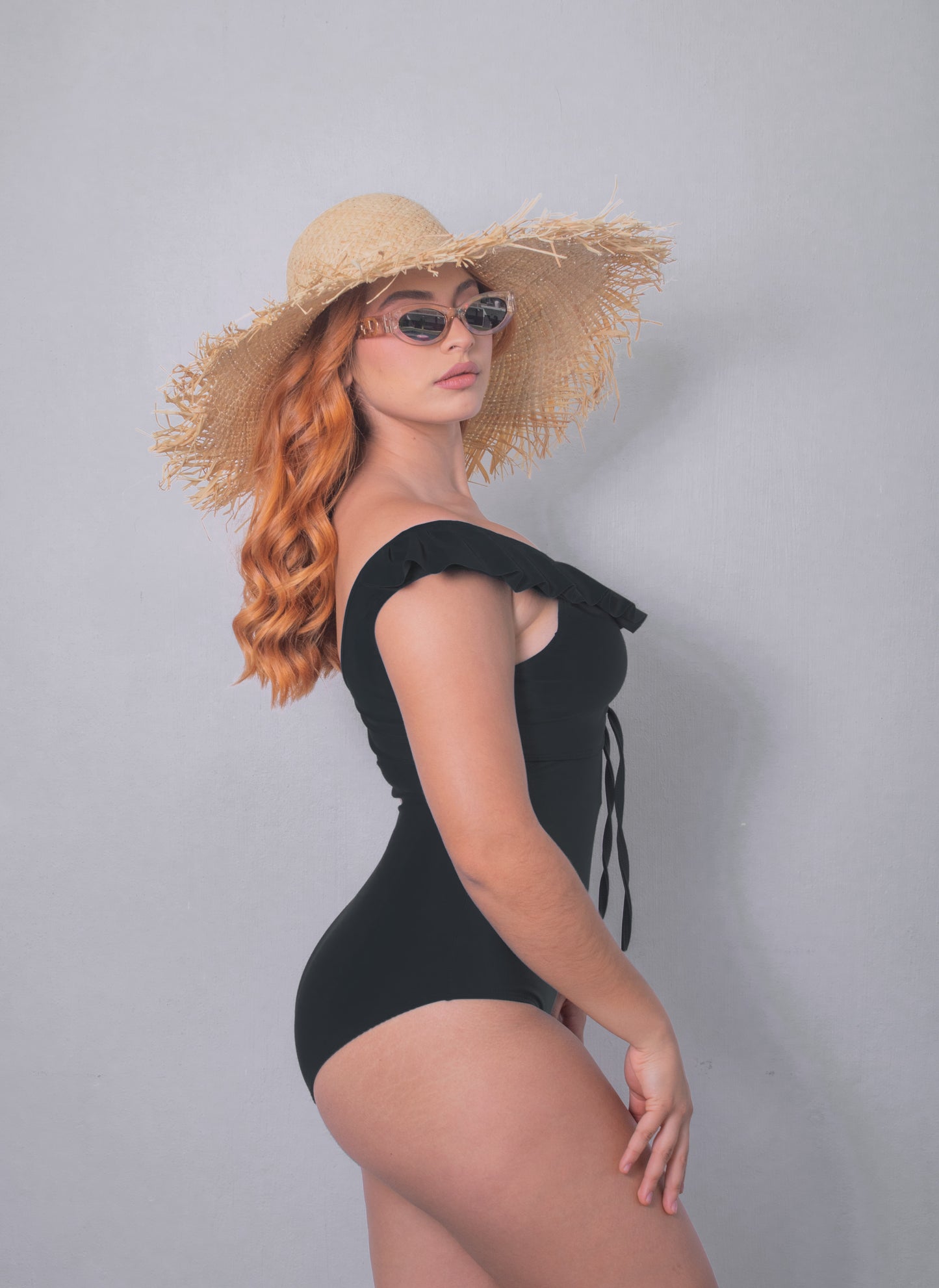 Merilia con control de abdomen negro